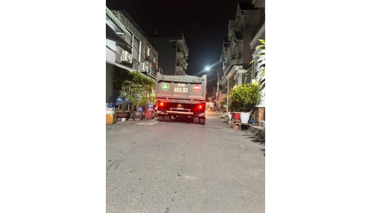 NHÀ GẦN LÊ VĂN QUỚI, 79M2, 5 TẦNG, ĐƯỜNG XE TÂI GIÁ NHỈNH 6 TỶ